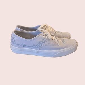Embroidered Lace Up Vans Shoes
